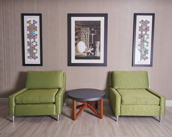Holiday Inn Express Charleston-Civic Center