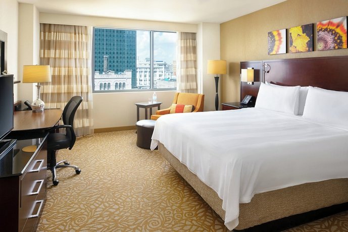 Milwaukee Marriott Downtown