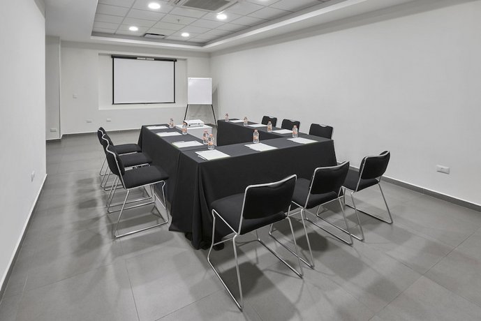 City Express Junior by Marriott Aguascalientes Centro