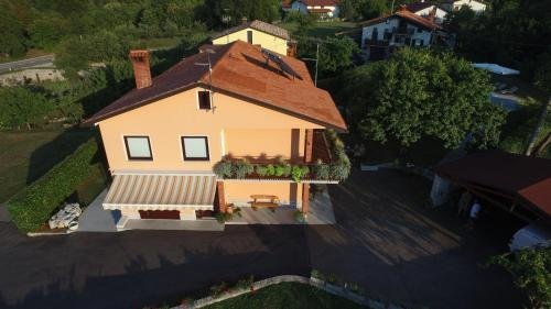 Guesthouse Pri Mihelovih