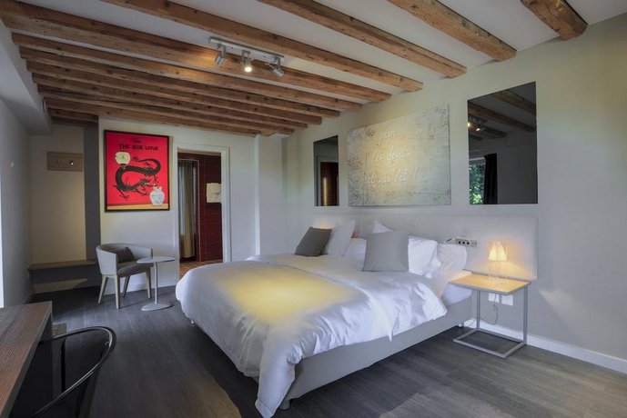 Chez Maman Hotel & Restaurant