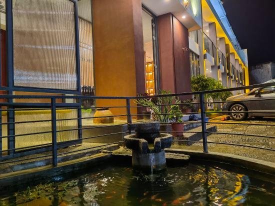 youcheng Hotel