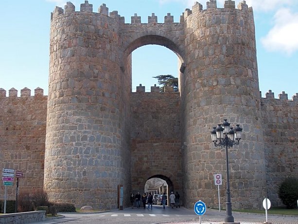 Hotel Arco San Vicente