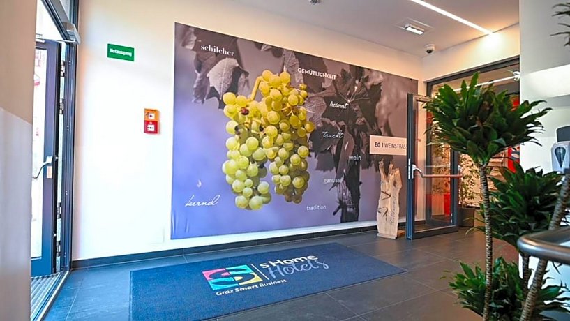 Shome Hotel Graz I Self Check-In I Free Parking