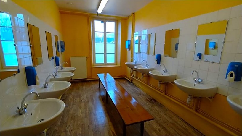 Hostellerie Des Grands Chapeaux
