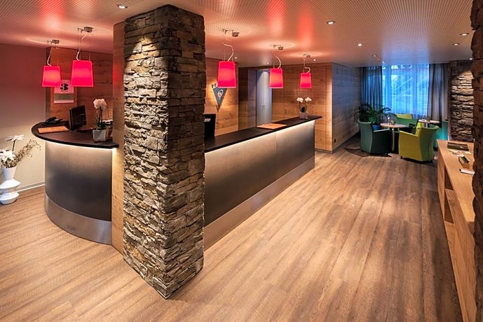 Alpine Hotel Perren