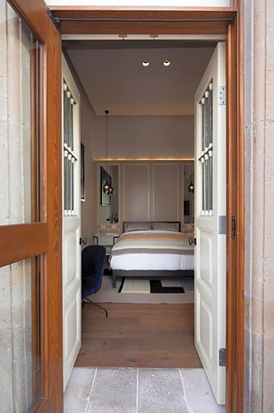 Central Hotel Boutique