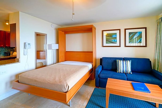 La Costa Beach Club