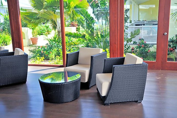 Island Inn Hotel