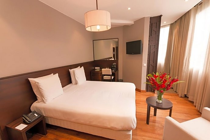 Le Louvre Hotel & Spa