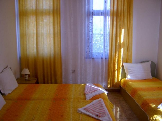 Guest House Zhelevi