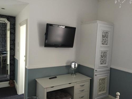 Lochnagar Guest House