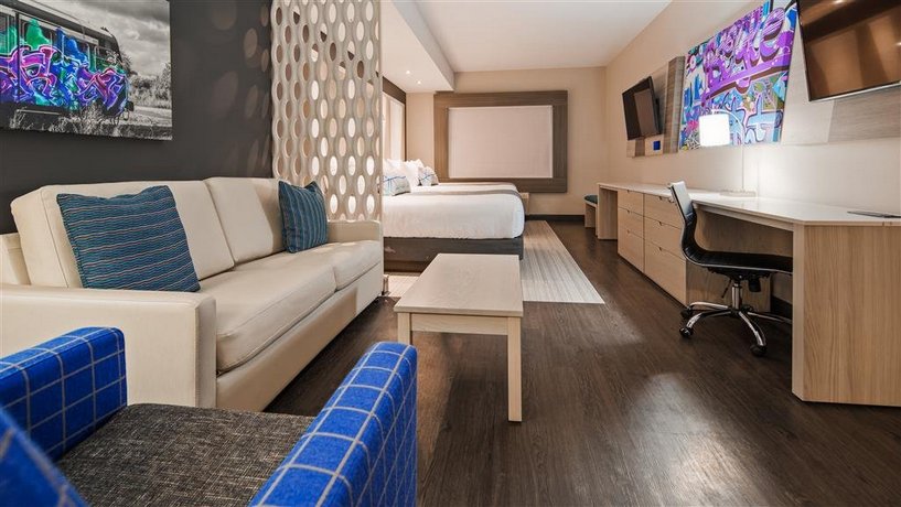 Best Western Premier Winnipeg East