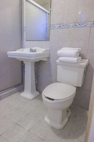 Consul Suites