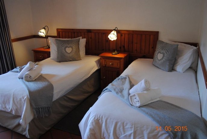 Oakwood Lodge