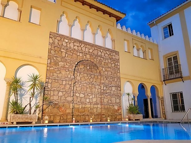 Hotel Macià Alfaros