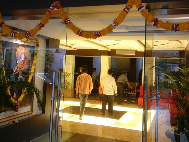 Loharkar Hotel