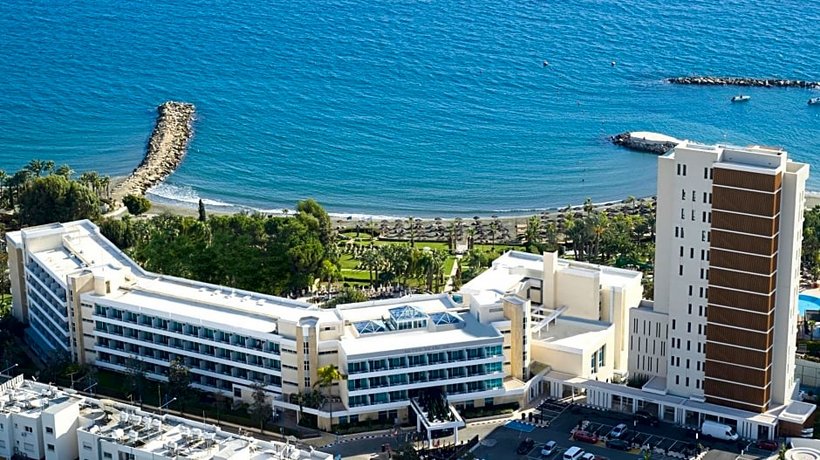 Mediterranean Beach Hotel