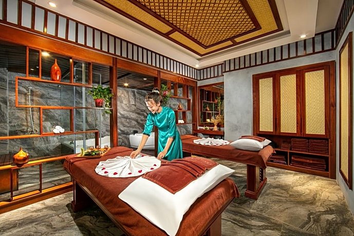 Bamboo Sapa Hotel