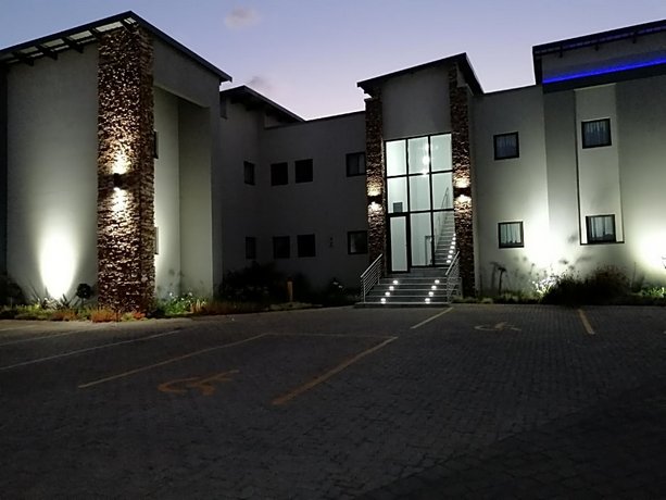 King's Palace Hotel