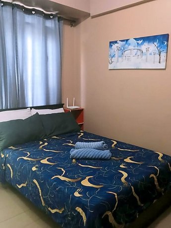 Henry's Newport Deluxe Condotel