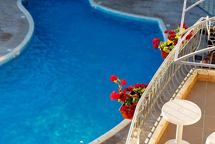 Helios Hotel