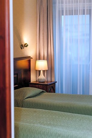 Hotel Legend