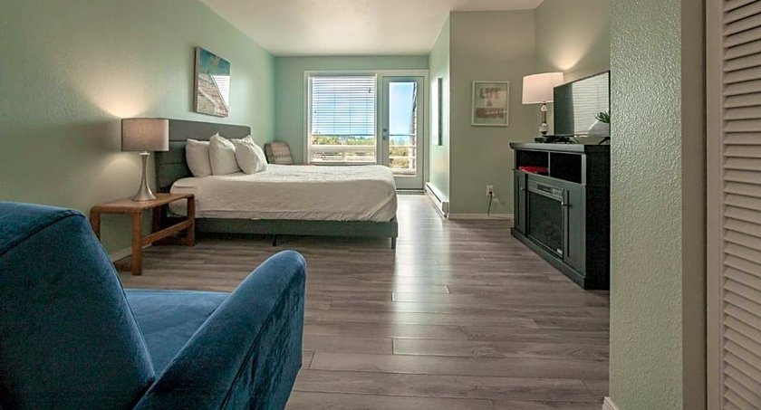 Embarcadero Resort Hotel & Marina