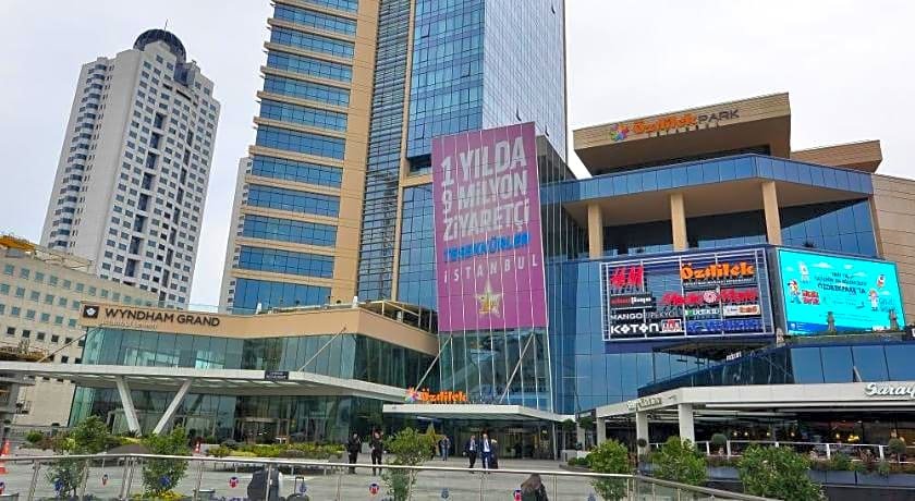 Wyndham Grand Istanbul Levent