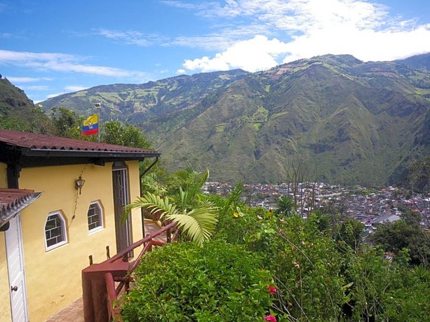 La Casa Amarilla