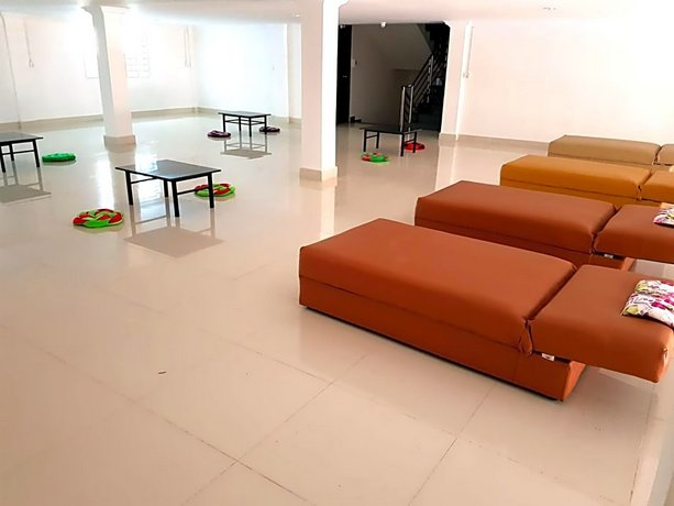 Lucky Hostel