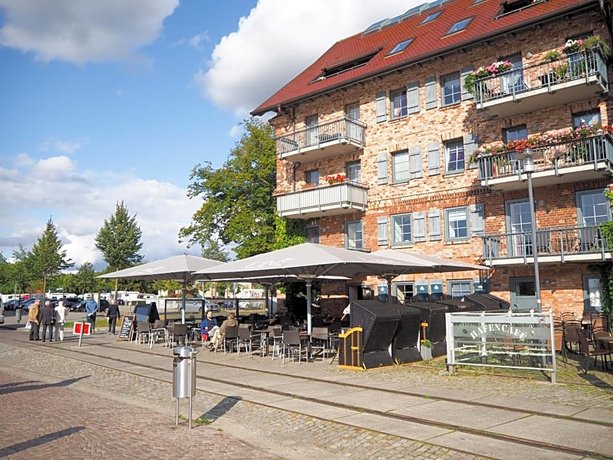 slube am Stadthafen Neustrelitz