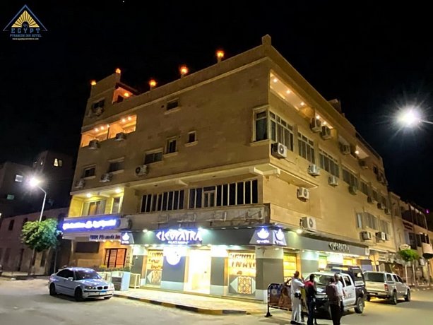Egypt Pyramids Inn