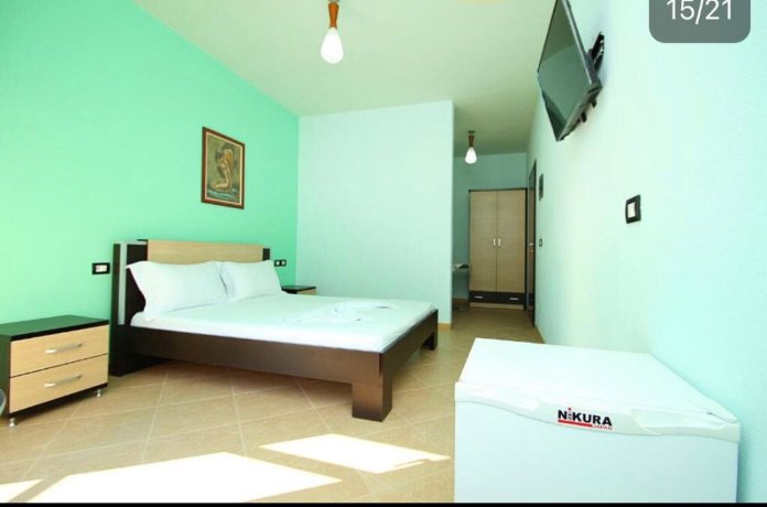 Al Hotel