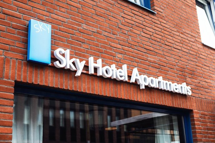 Sky Hotel City Apartments