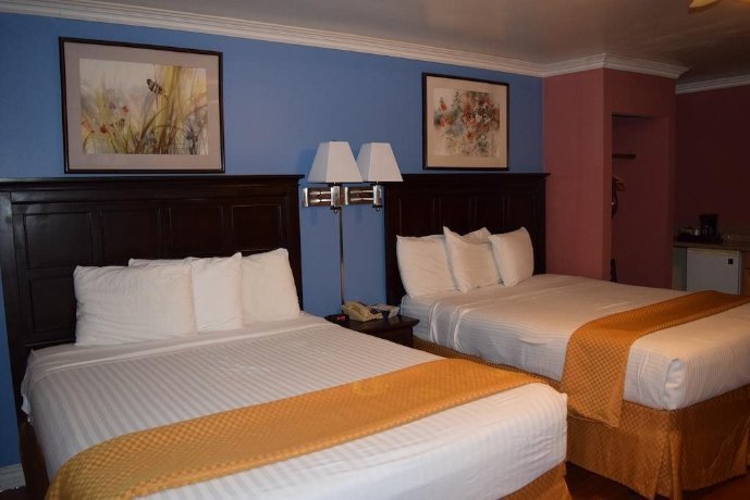 Rose Garden Inn