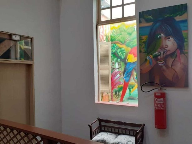 Reviver Hostel