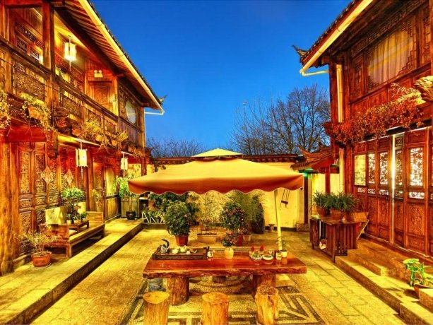 Lijiang Three Wells Inn