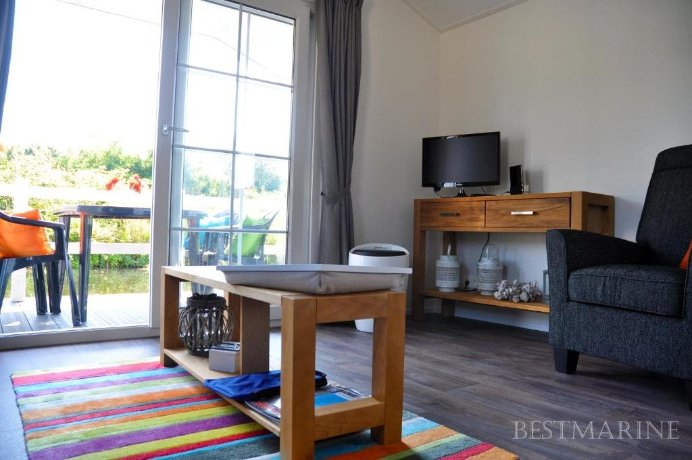 Bestmarine Waterchalets Flevo Marina