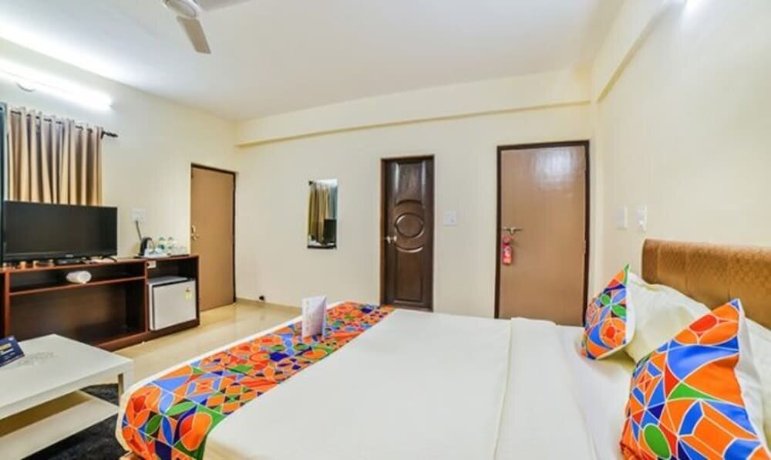 Fabhotel K7 Trends With Pool, Baga Beach - Nr Baga Beach