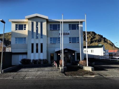 Puffin Nest Capsule Hostel