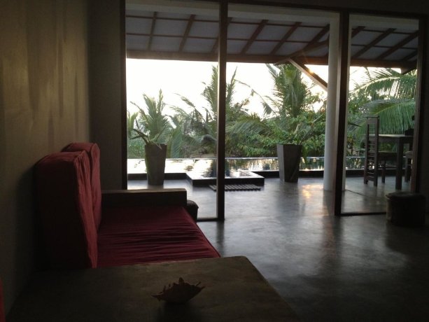 Sri Lanka Beach House Hotel And Spa