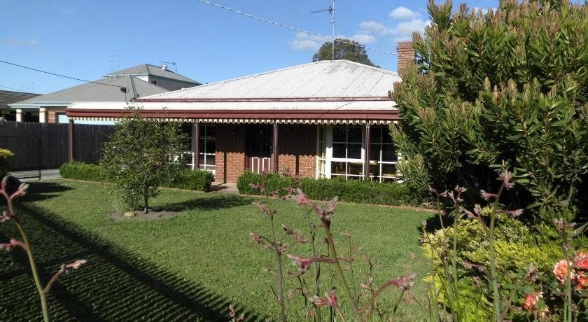Dunstans Guest House