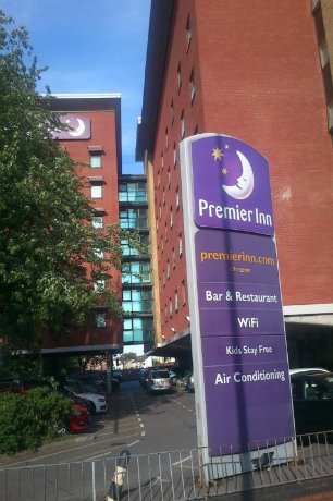 Premier Inn Southampton City Centre
