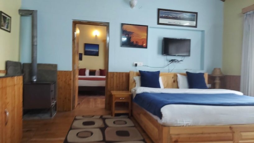 Kasar Himalaya Holiday Resort, Binsar Rd