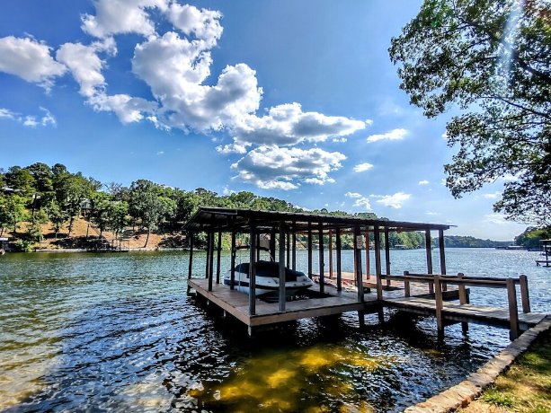 Edgewater Resort Cottage #1