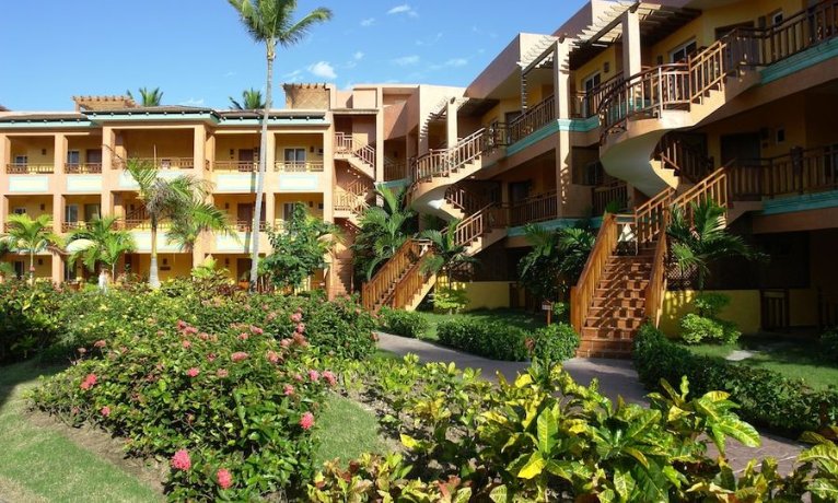 Vik Hotel Cayena Beach