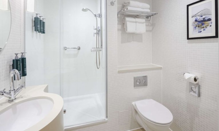 DoubleTree by Hilton Manchester - Piccadilly