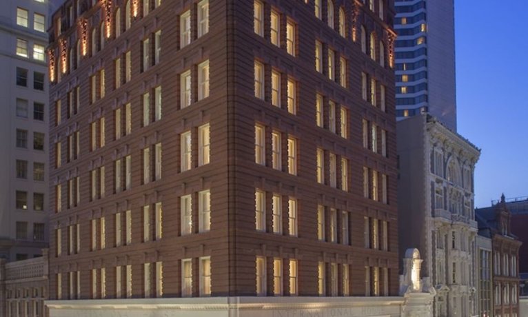 International House Hotel