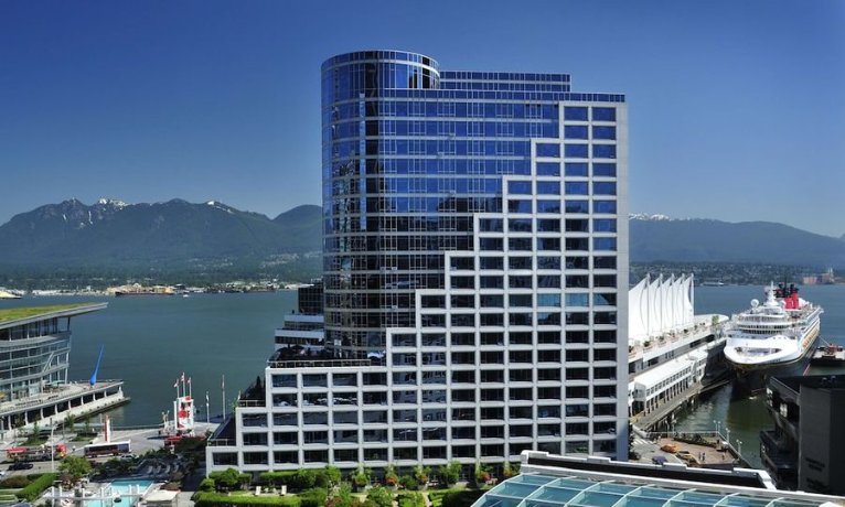 Fairmont Waterfront